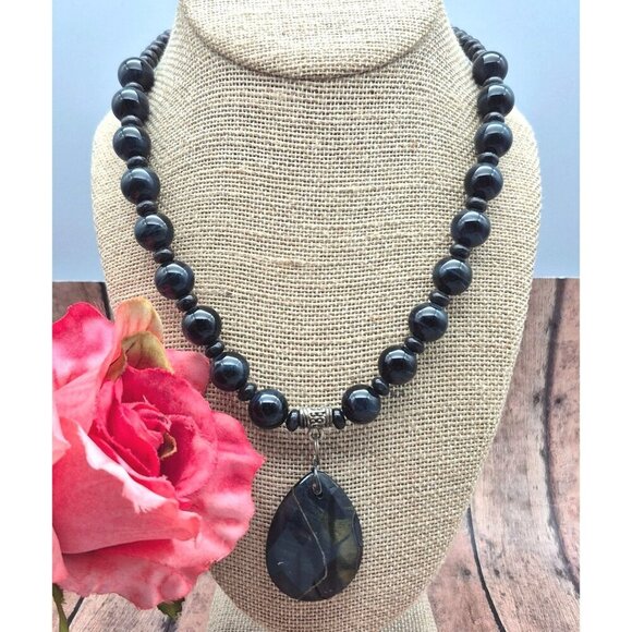 Artisan Black Glass Bead Collar Necklace Tigers Eye Faceted Teardrop Pendant - Picture 3 of 9